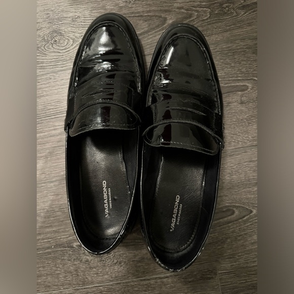 Vagabond Patent Leather Penny Loafers - Picture 4 of 8
